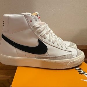 Nike Blazers Mid 77 Vintage